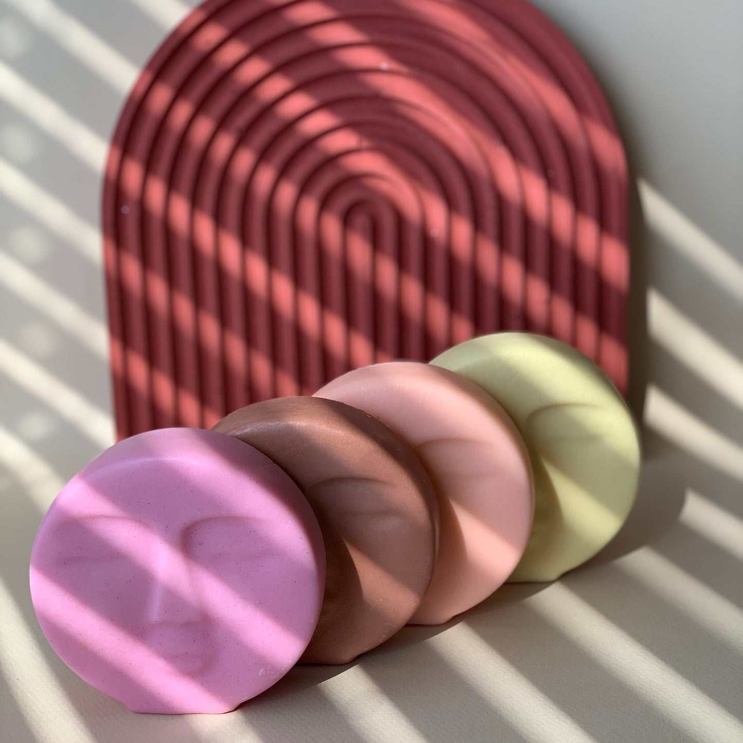 MINIMALIST SOAP BAR